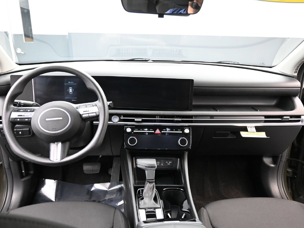 Used 2025 Hyundai Tucson SEL FWD image 10