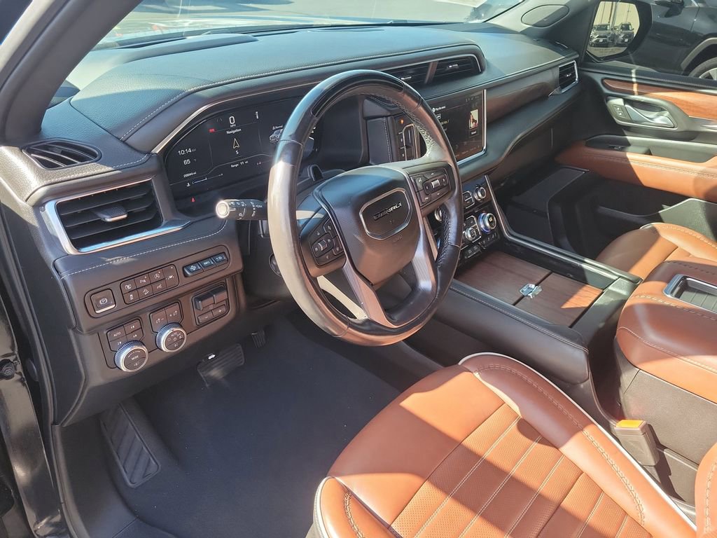 Used 2023 GMC Yukon Denali Ultimate image 19