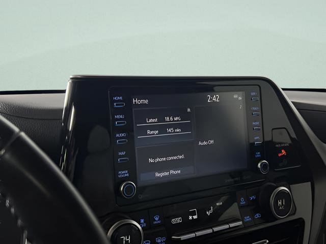 Used 2020 Toyota Highlander XLE image 29