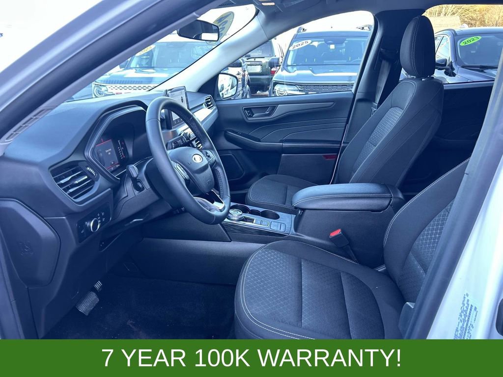 Certified 2024 Ford Escape Active image 10