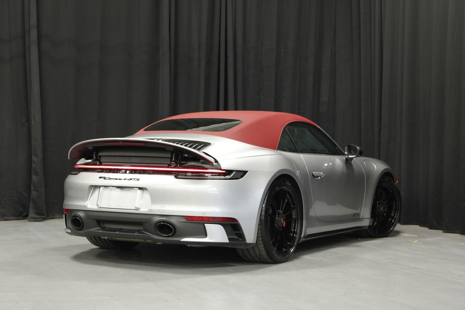 Certified 2024 Porsche 911 Carrera 4 GTS w/ Premium Package AWD/4WD image 5