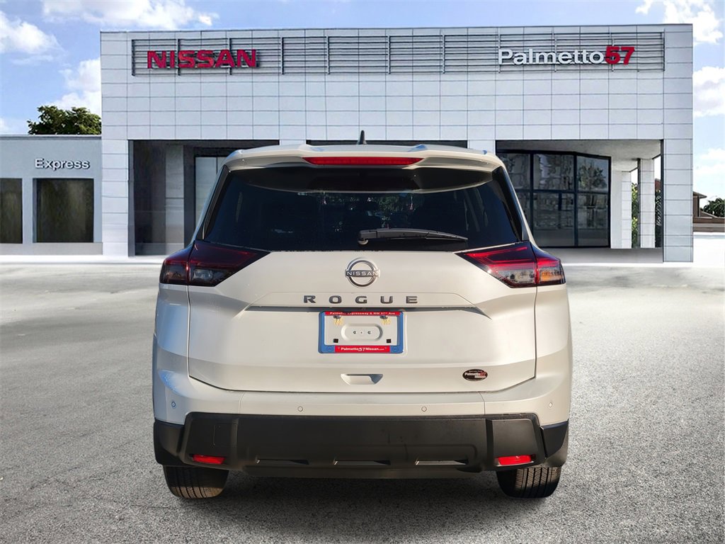Certified 2025 Nissan Rogue S image 5