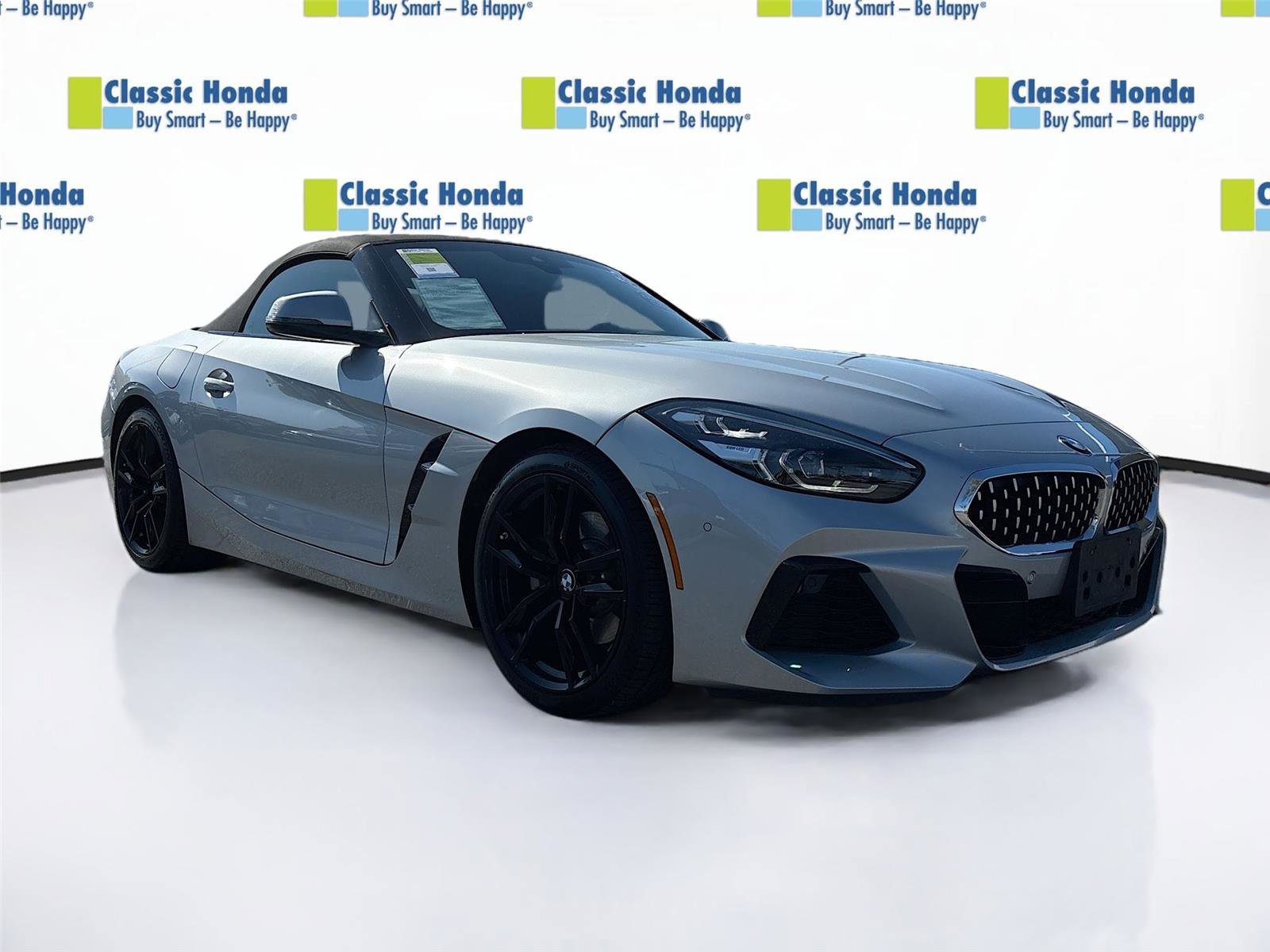 Used 2022 BMW Z4 sDrive30i w/ Premium Package image 1