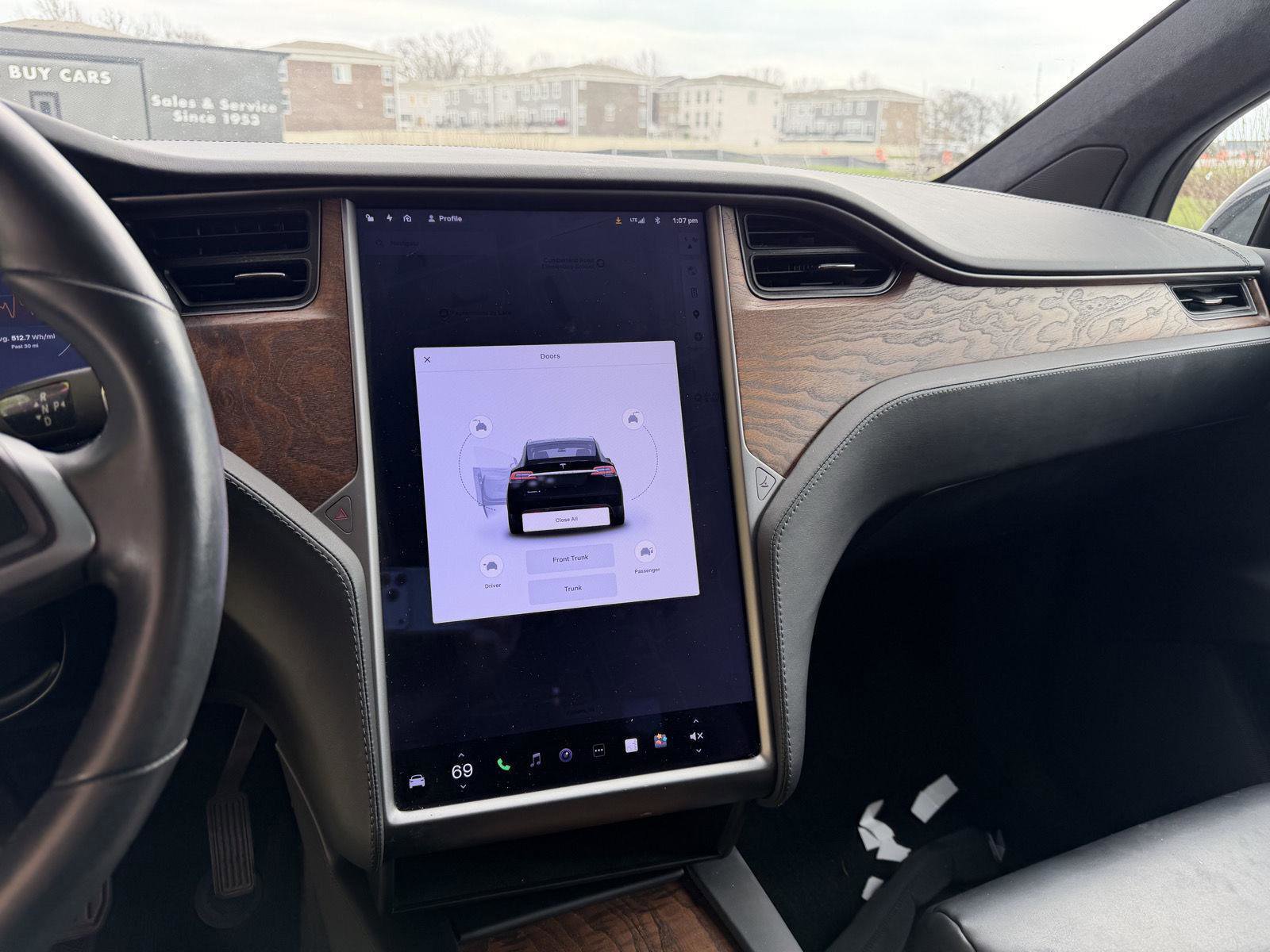 Used 2020 Tesla Model X Long Range image 8