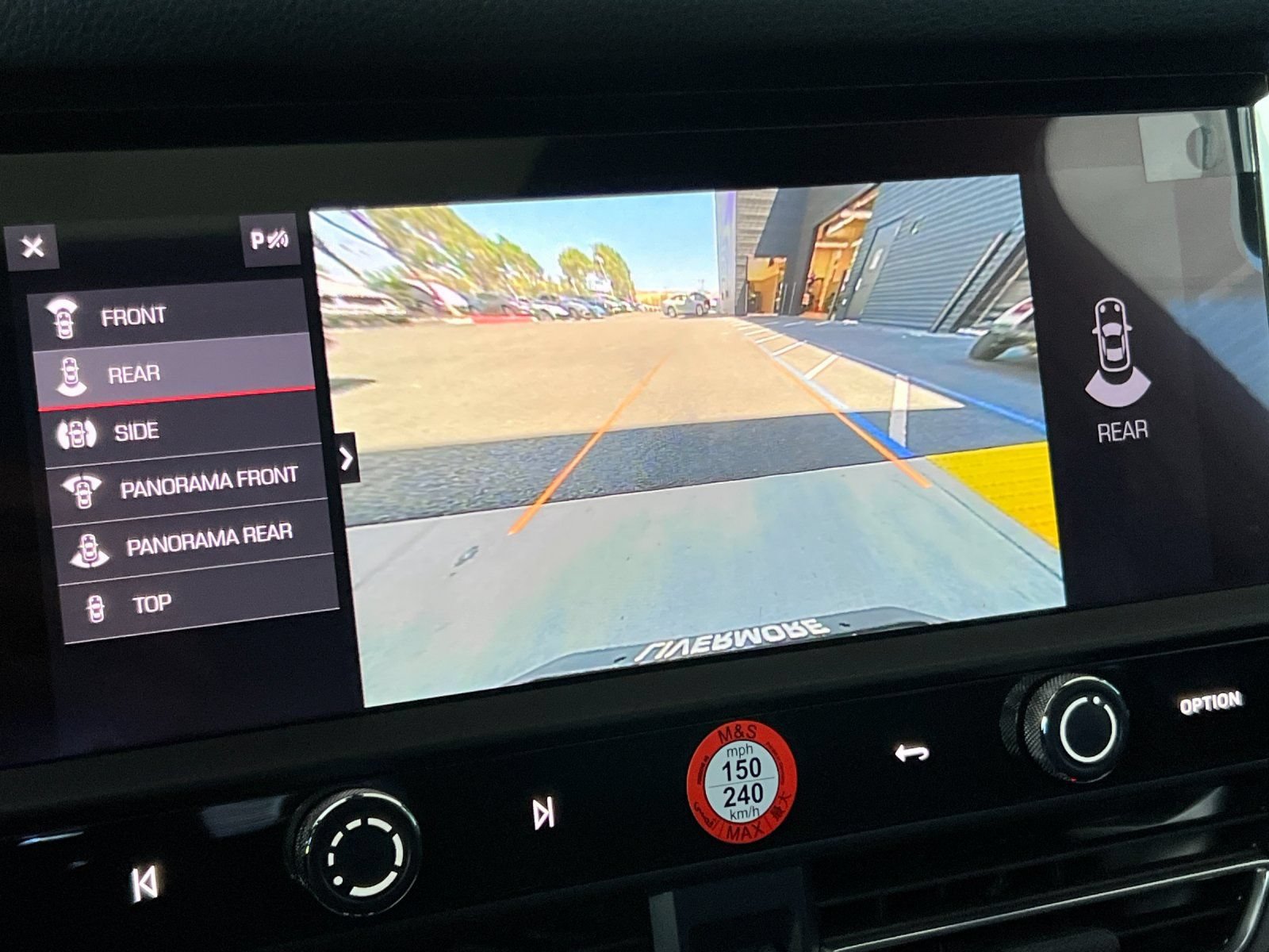 New 2026 Porsche Macan AWD/4WD image 20