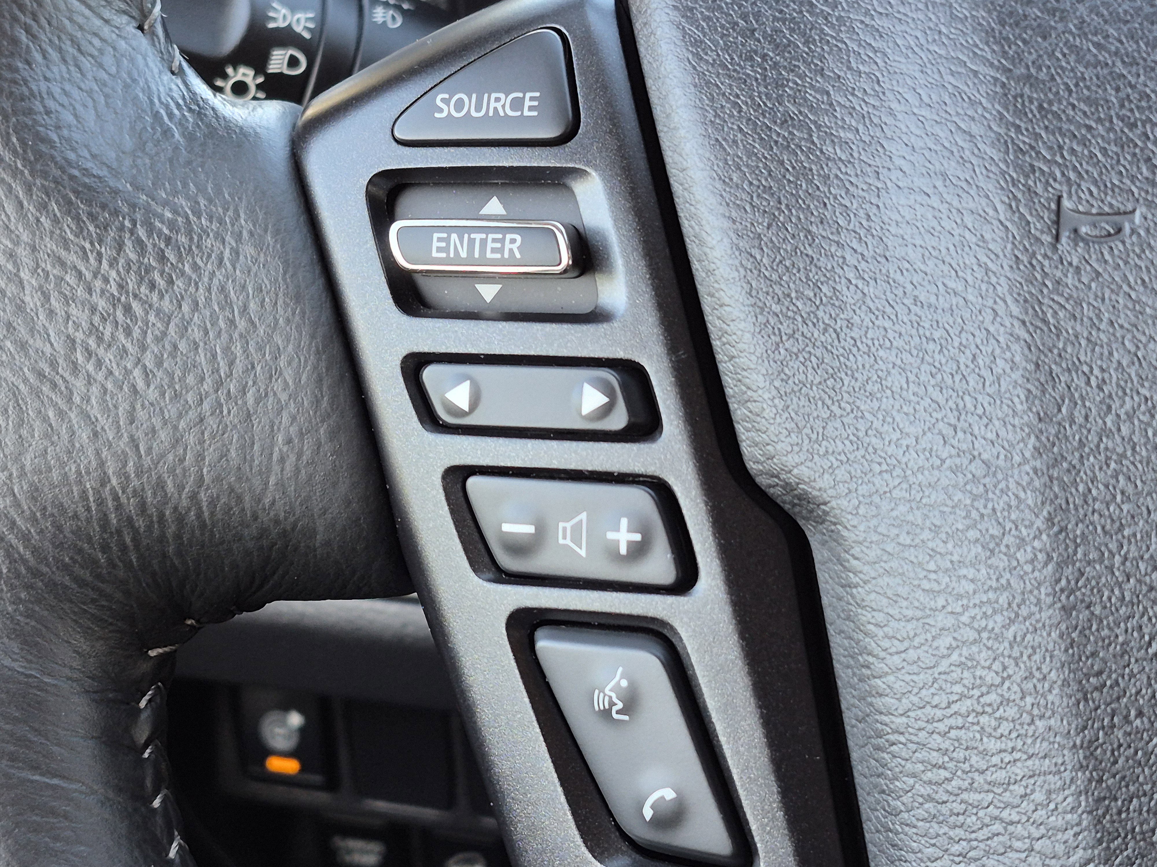 Used 2024 Nissan Frontier SV w/ Hardbody Edition AWD/4WD image 18