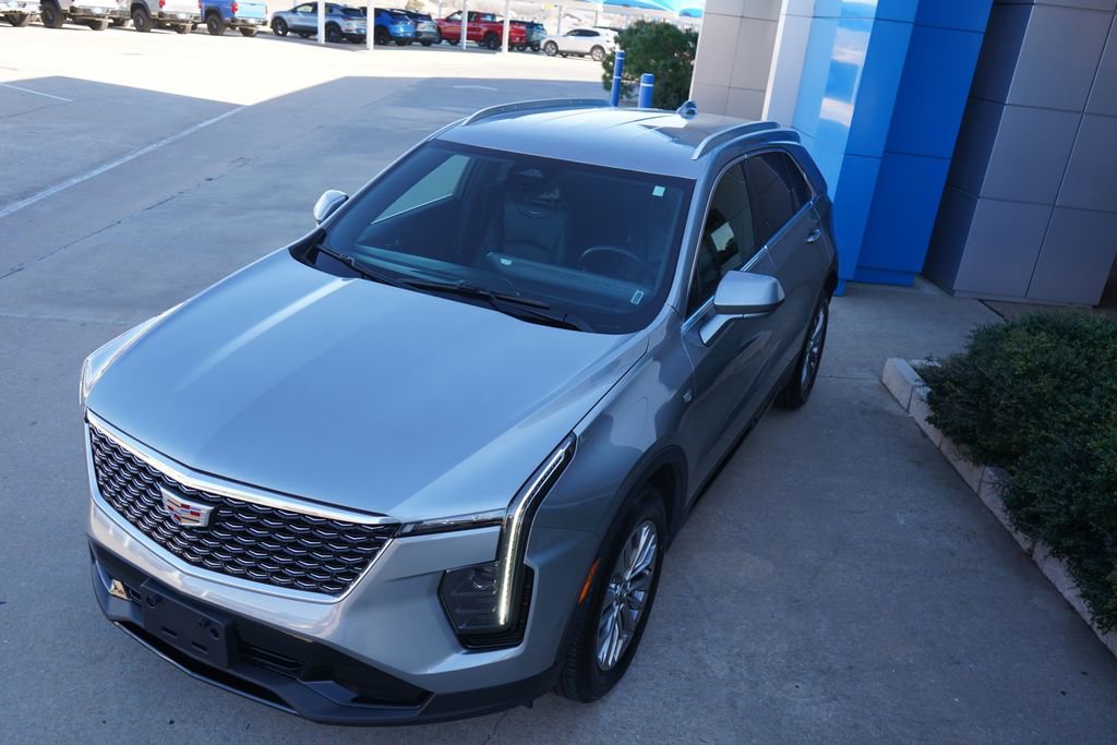 Used 2025 Cadillac XT4 Premium Luxury AWD/4WD image 13