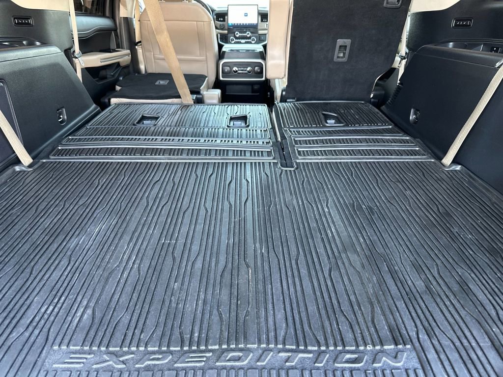 Used 2022 Ford Expedition Max Limited AWD/4WD image 15