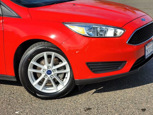 Used 2015 Ford Focus SE image 6