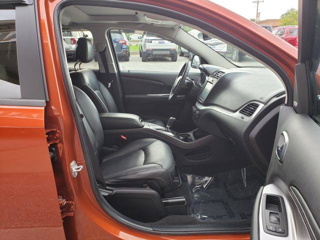 Used 2014 Dodge Journey SXT w/ Flexible Seating Group FWD image 18