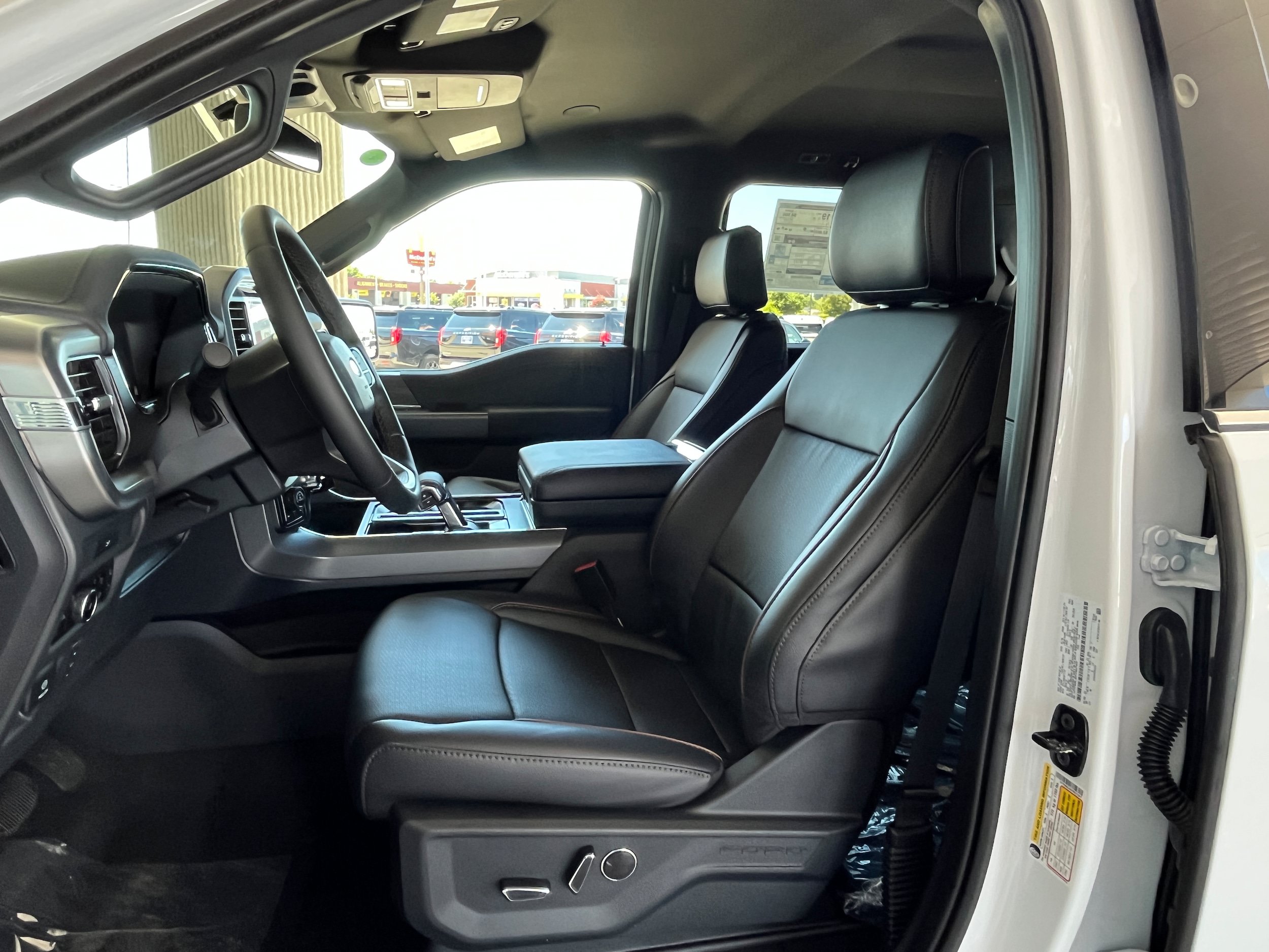 New 2026 Ford F150 Lariat w/ Equipment Group 502A High AWD/4WD image 35