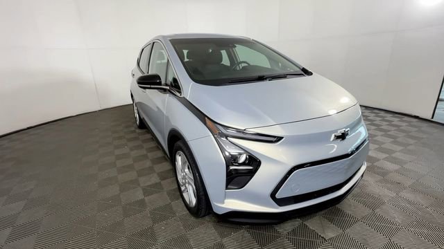 Used 2023 Chevrolet Bolt LT w/ Driver Confidence Package FWD image 12