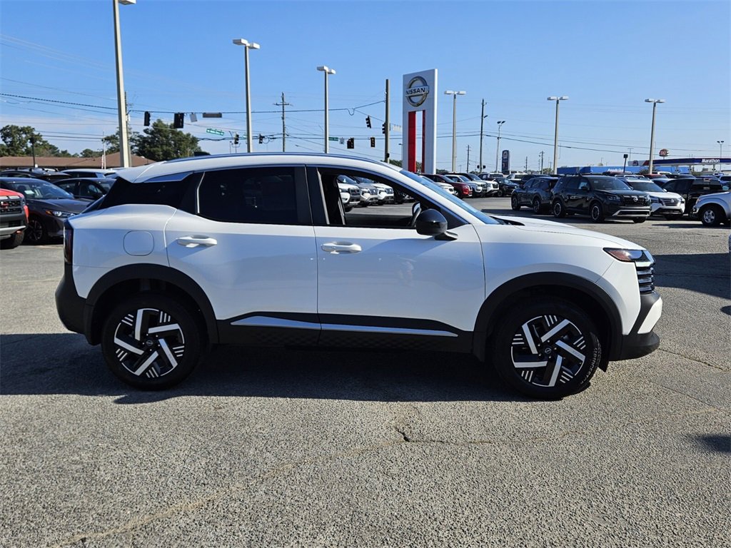 New 2026 Nissan Kicks SV image 12