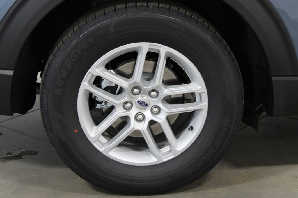 New 2026 Ford Explorer Active image 12