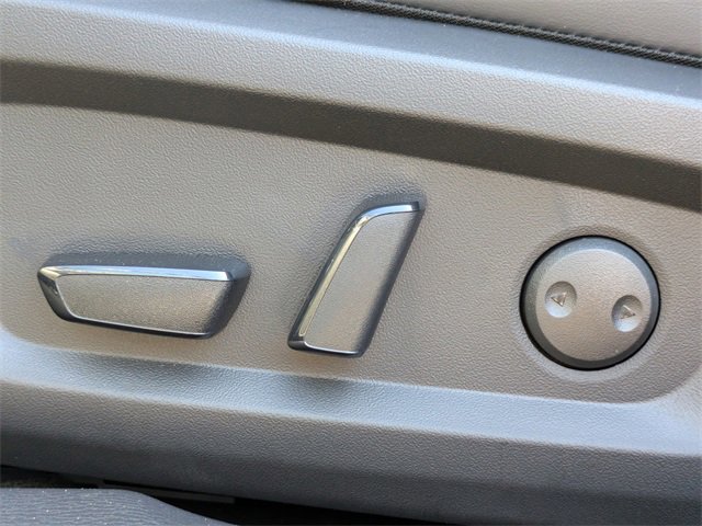 New 2025 Mitsubishi Outlander SE image 23