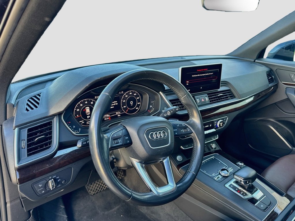 Used 2019 Audi Q5 2.0T Premium Plus w/ Premium Plus Package AWD/4WD image 11