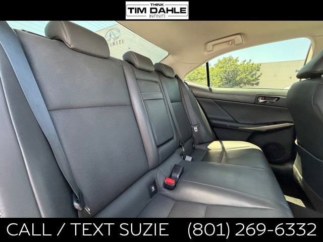 Used 2016 Lexus IS 300 AWD w/ Navigation System Package image 15