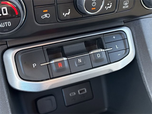 Certified 2023 GMC Acadia SLE w/ Driver Convenience Package image 15