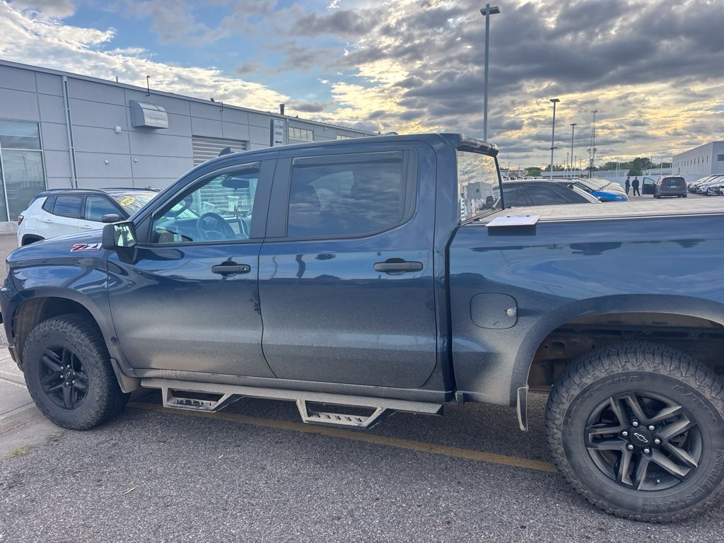 Used 2019 Chevrolet Silverado 1500 Custom Trail Boss w/ Custom Convenience Package AWD/4WD image 6