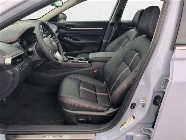 New 2025 Nissan Altima 2.5 SR image 16