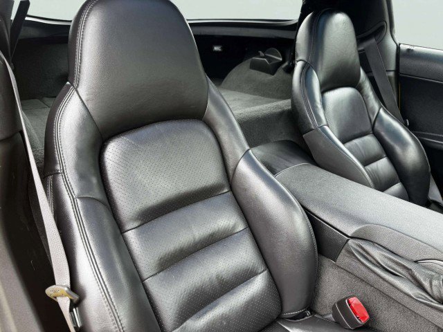 Used 2008 Chevrolet Corvette Coupe w/ Preferred Equipment Group image 44