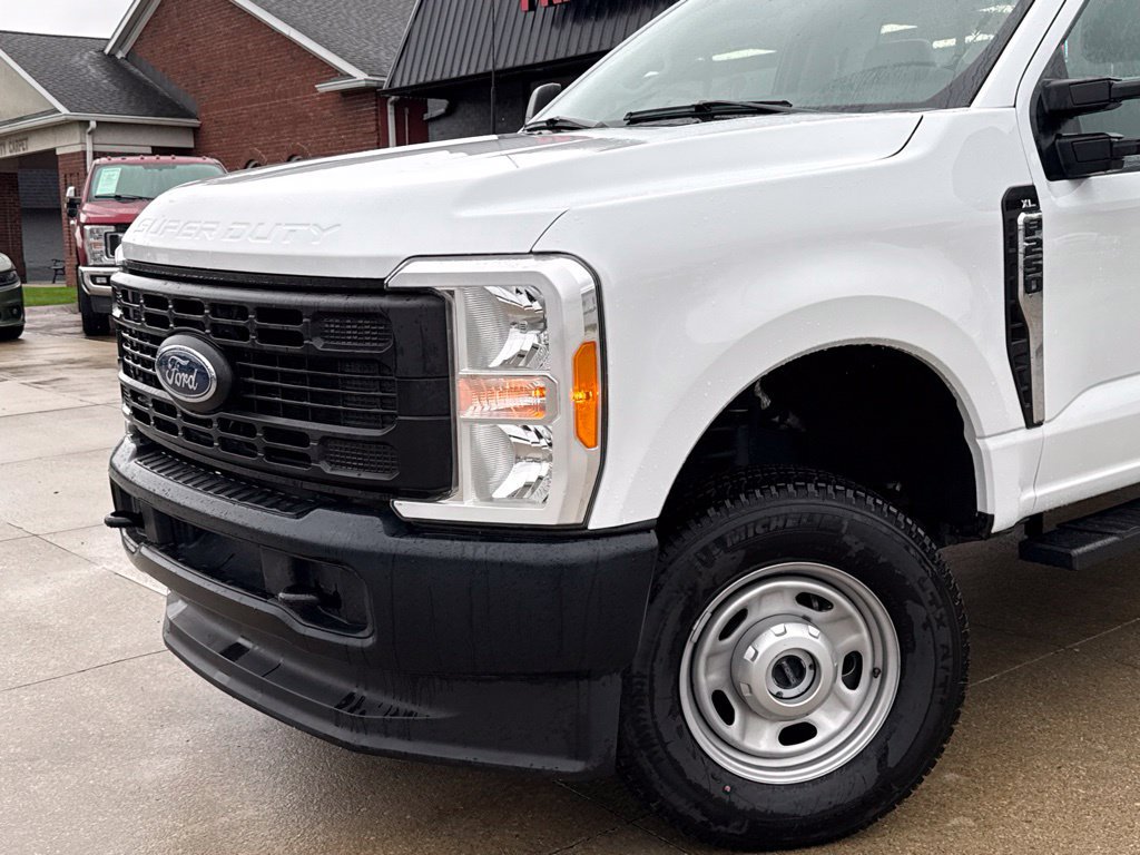 Used 2023 Ford F250 XL w/ Snow Plow Prep Package AWD/4WD image 17