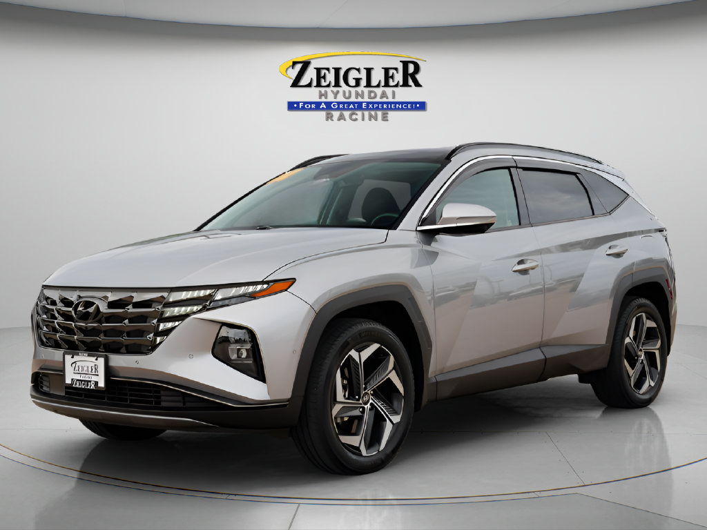 Certified 2022 Hyundai Tucson Limited w/ Winter Package AWD/4WD image 3