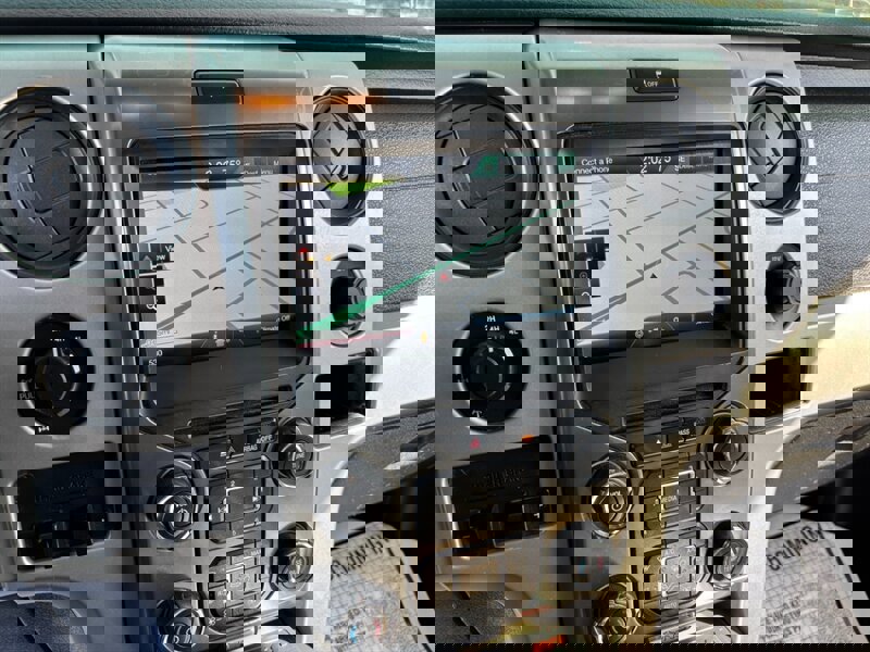 Used 2013 Ford F150 Raptor w/ Luxury Equipment Group image 17