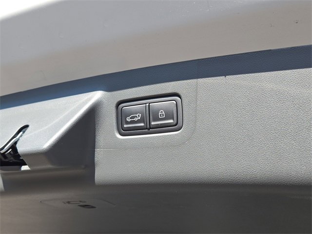 New 2026 Hyundai Santa Fe SE image 29