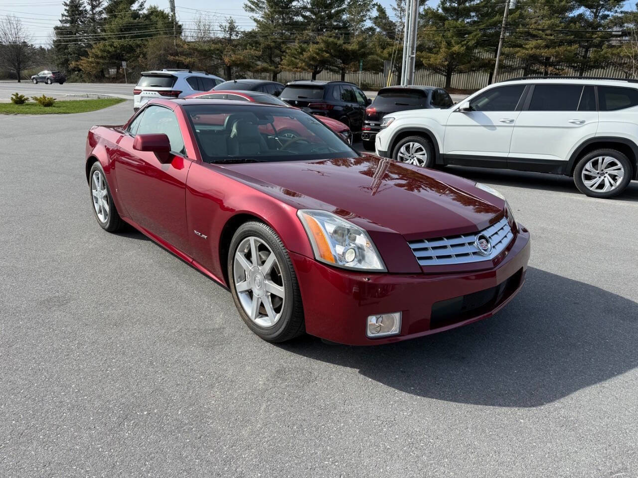Used 2006 Cadillac XLR RWD image 7