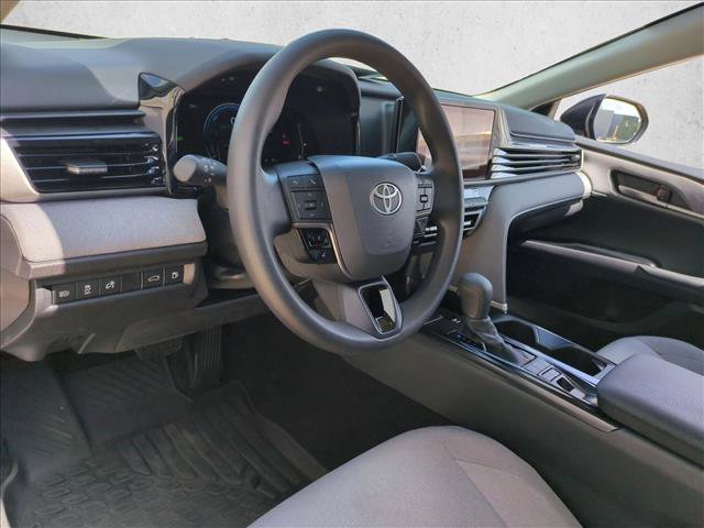Used 2025 Toyota Camry LE FWD image 10