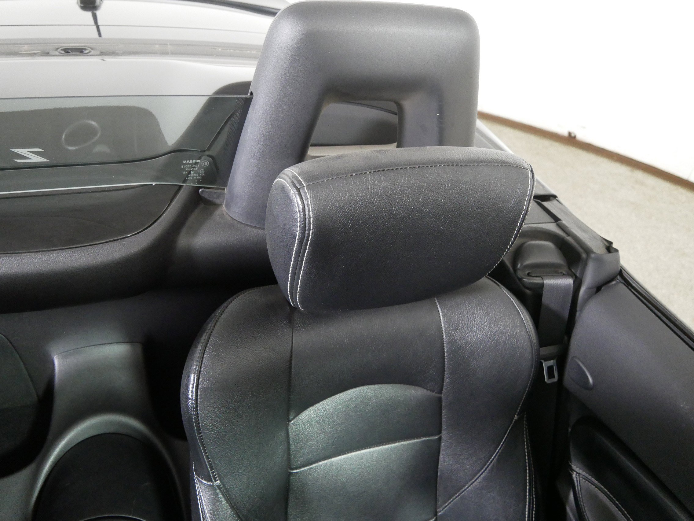 Used 2014 Nissan 370Z Roadster image 14