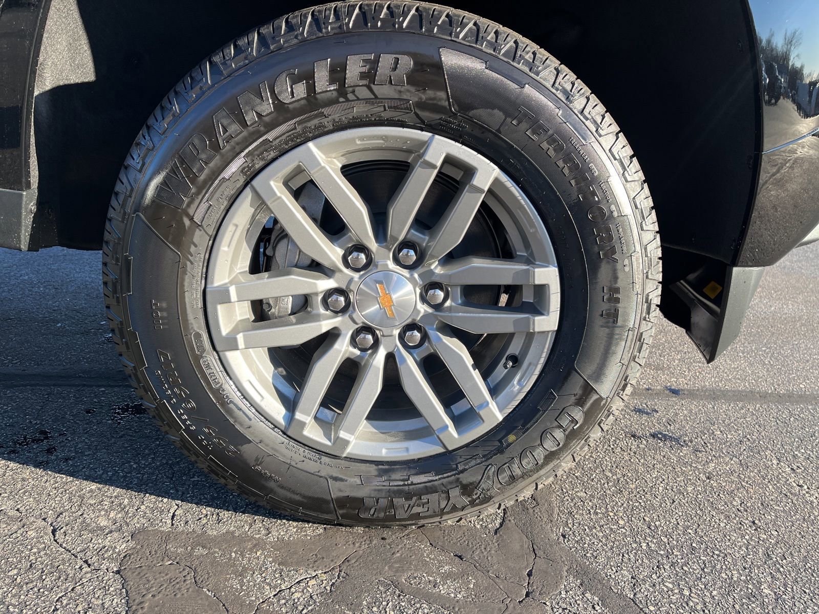 New 2026 Chevrolet Colorado LT image 12