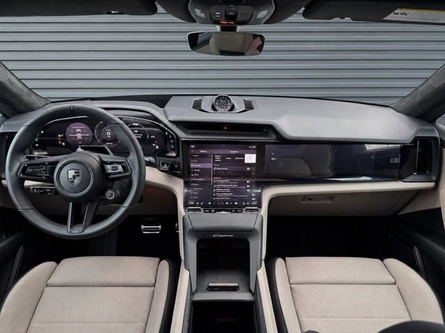 New 2026 Porsche Cayenne Turbo AWD/4WD image 18