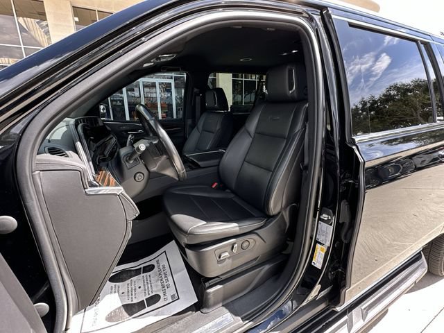 Certified 2023 Cadillac Escalade ESV Luxury RWD image 19