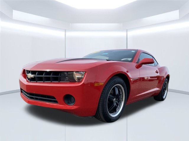 Used 2010 Chevrolet Camaro LS RWD image 12