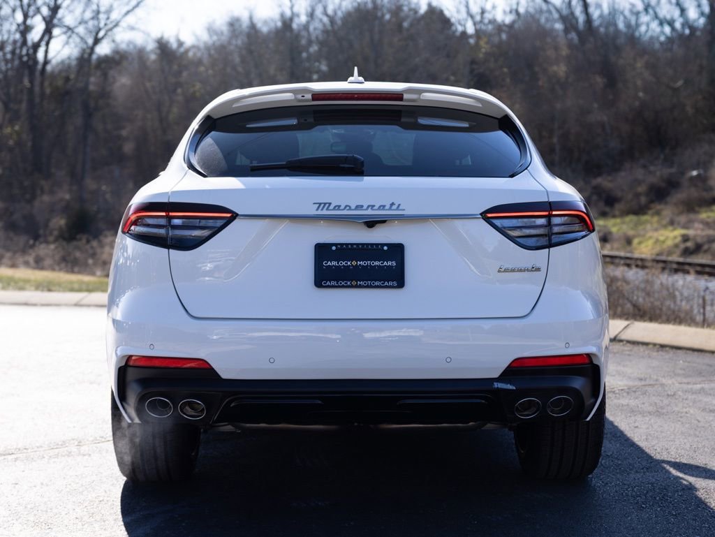 Used 2024 Maserati Levante Modena Ultima image 5