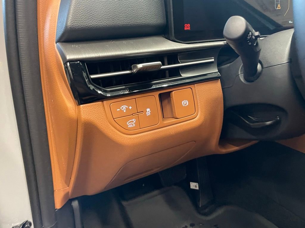 New 2026 Kia Sportage X-Line w/ X-Line Technology Package image 10