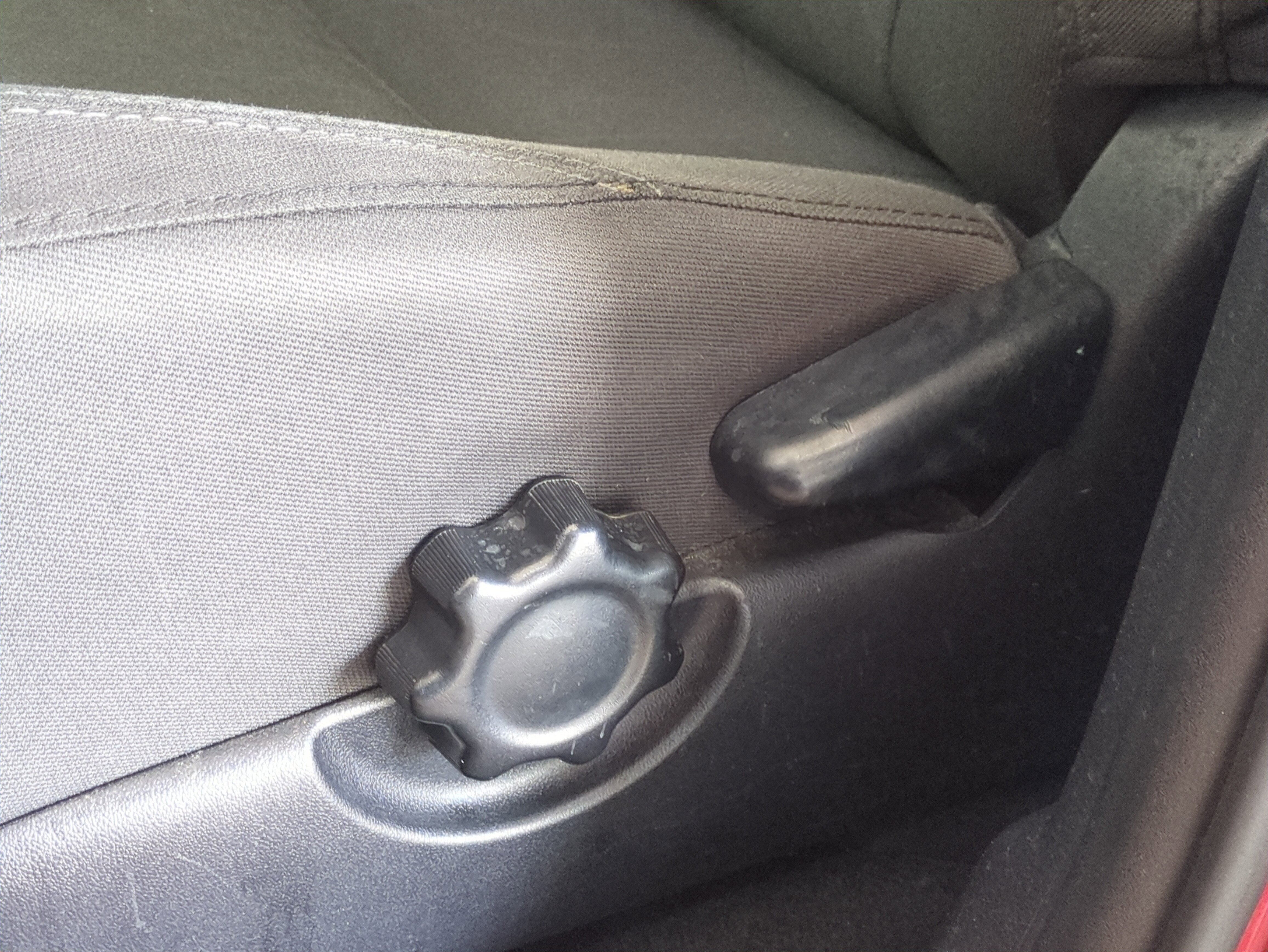 Used 2018 Toyota Tacoma TRD Off-Road image 22