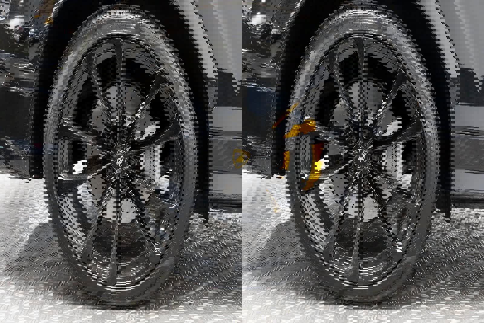 Used 2022 Lamborghini Urus image 61