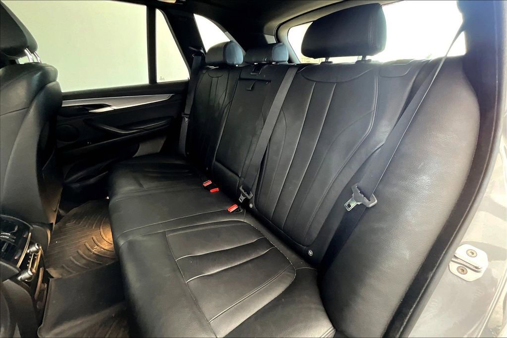 Used 2016 BMW X5 xDrive35i image 32