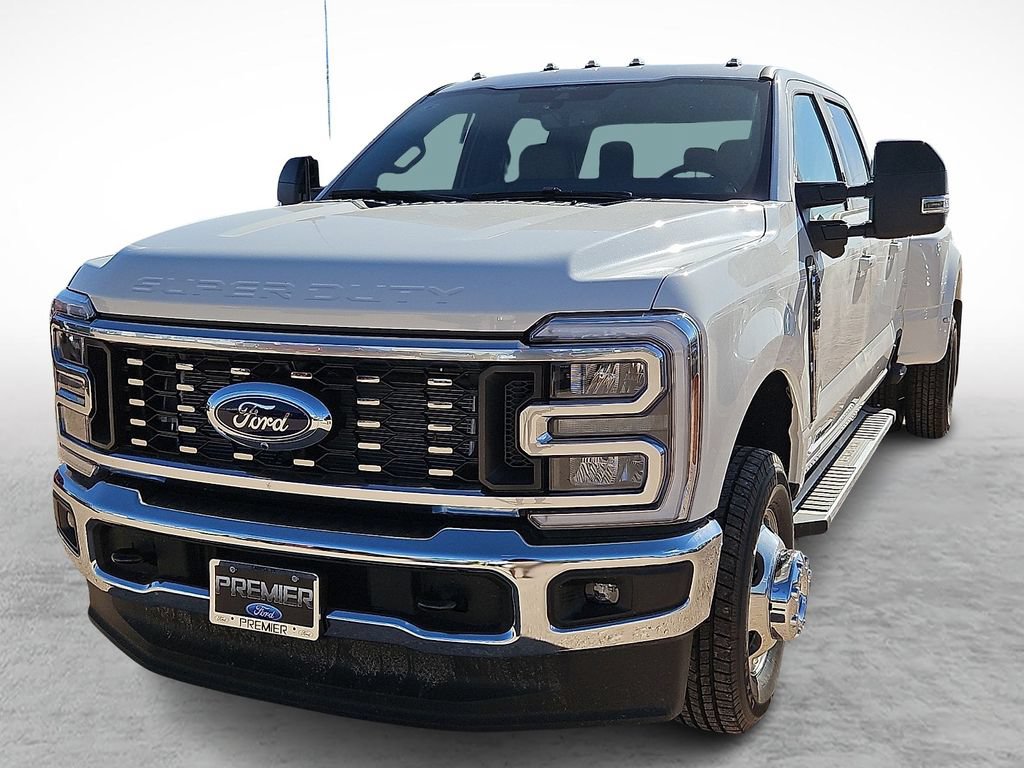 New 2026 Ford F350 Lariat AWD/4WD image 4