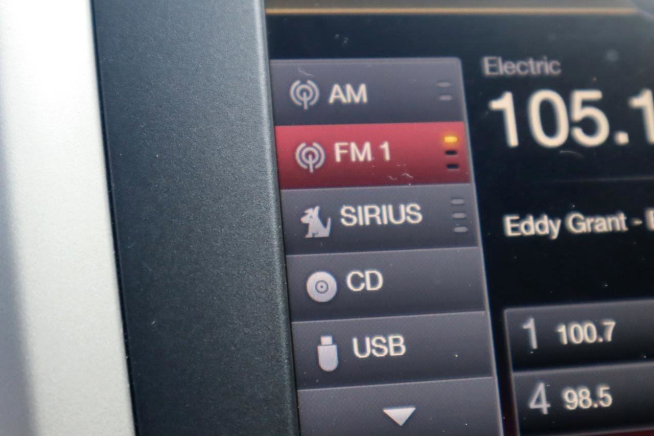 Used 2016 Ford Fusion SE w/ Equipment Group 202A image 64