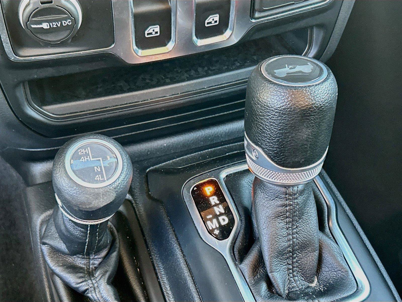 Used 2023 Jeep Wrangler Sport AWD/4WD image 28
