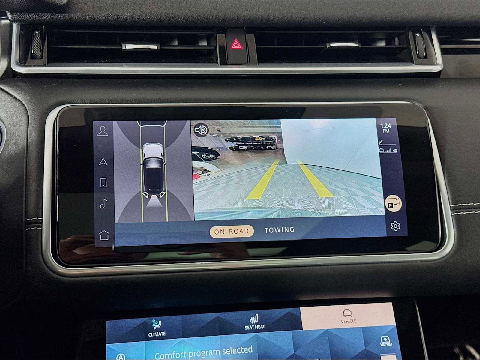 Used 2023 Land Rover Range Rover Velar HST image 16