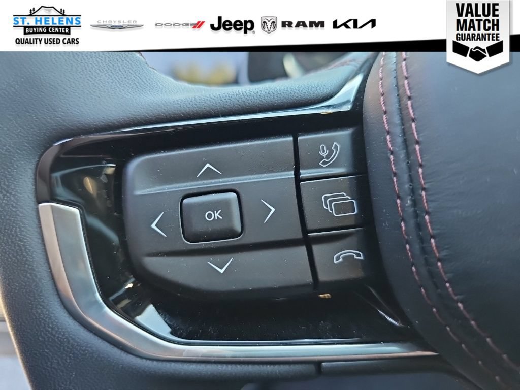 Used 2025 Jeep Wagoneer S Limited AWD/4WD image 28