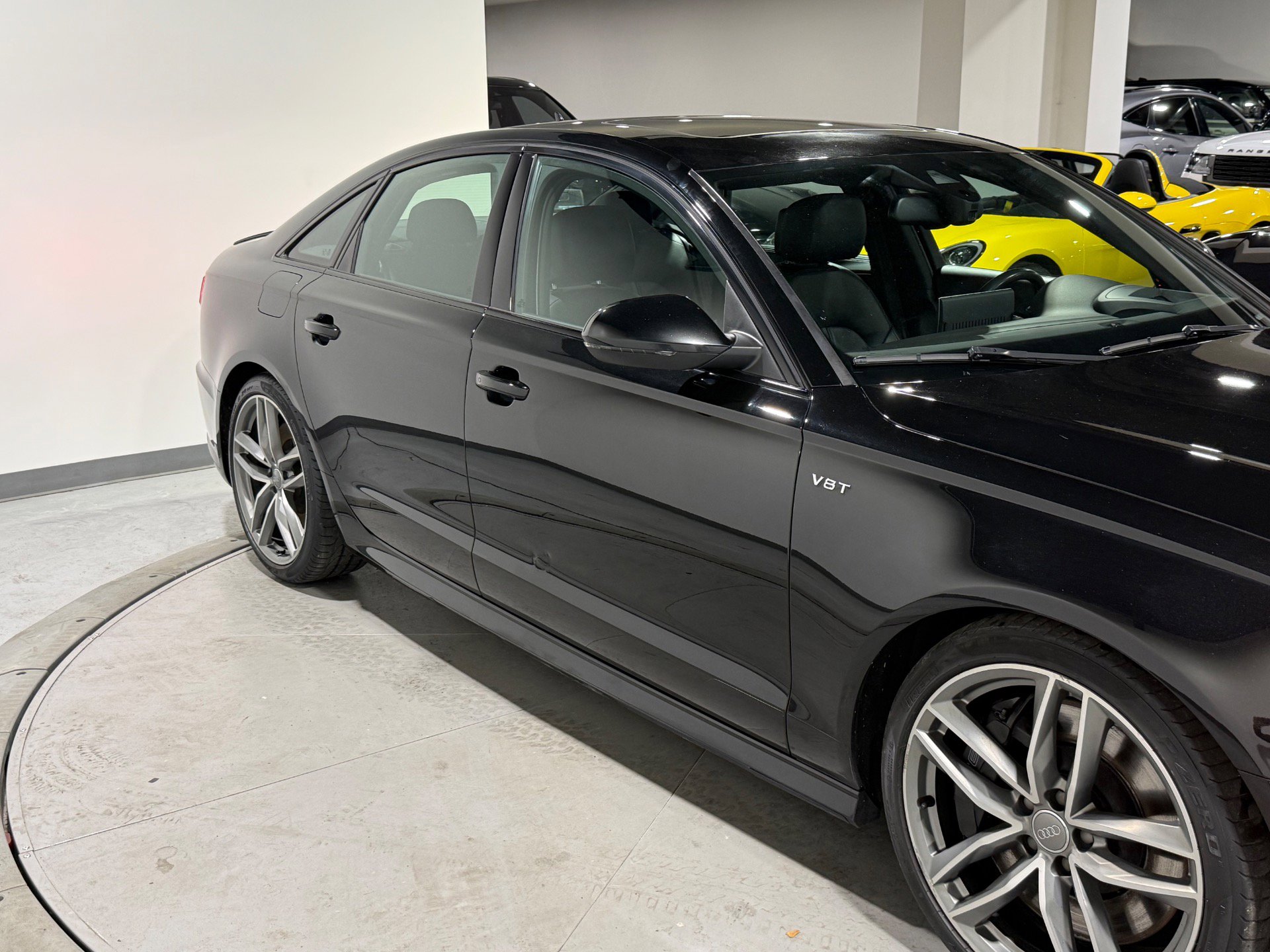 Used 2018 Audi S6 Prestige w/ Prestige Package image 10