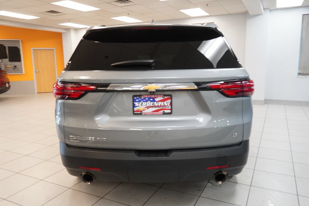 Used 2024 Chevrolet Traverse LT AWD/4WD image 8