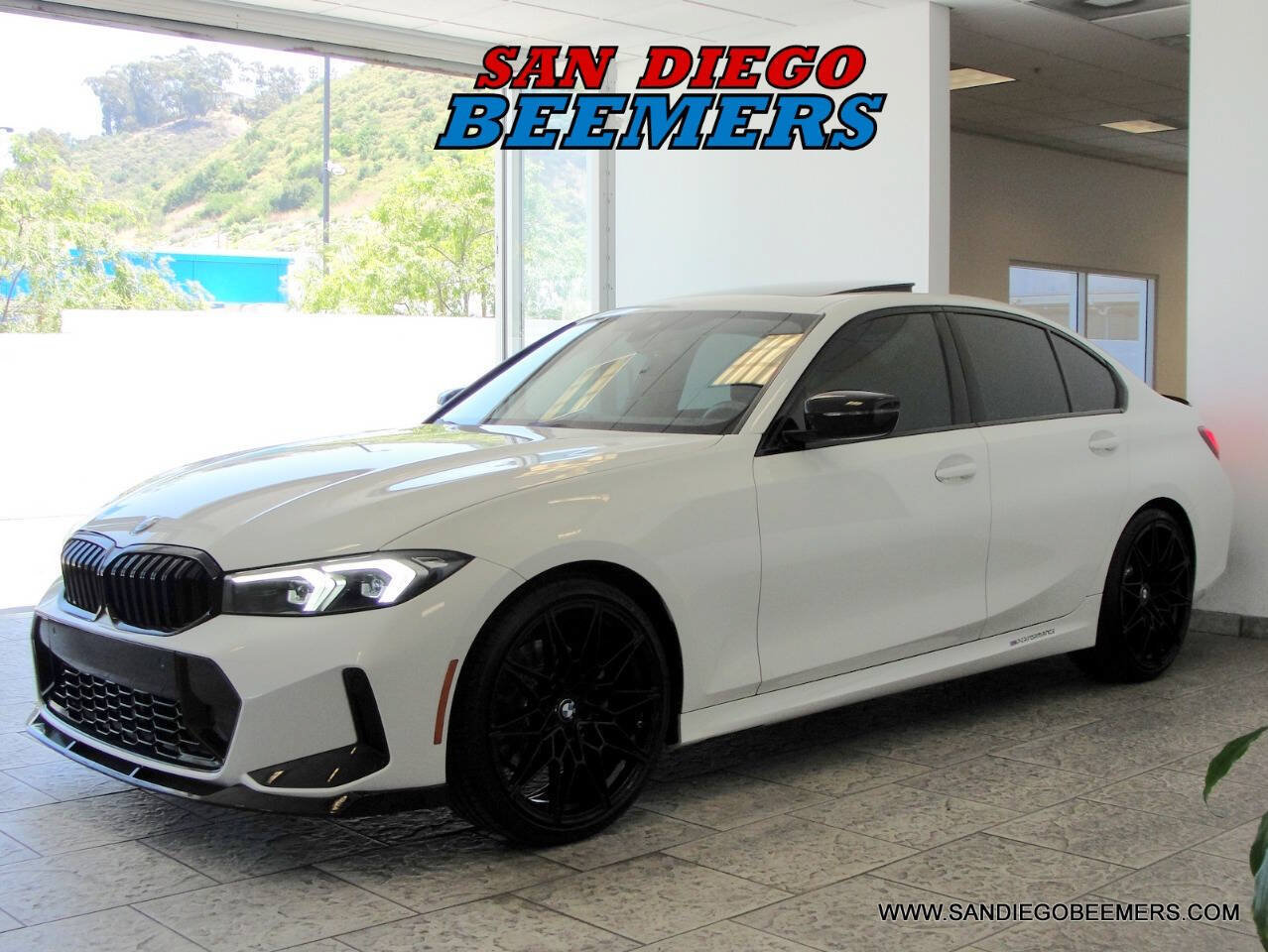 Used 2023 BMW 330i Sedan w/ M Sport Package RWD image 20