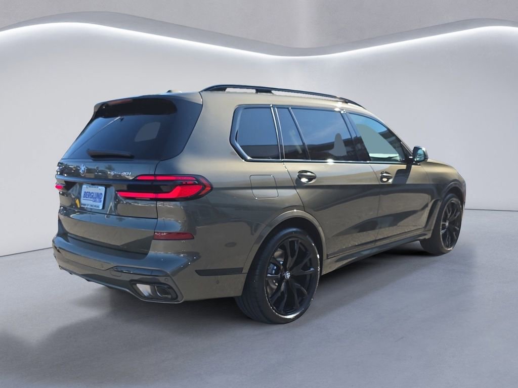 New 2026 BMW X7 xDrive40i w/ M Sport Package image 4